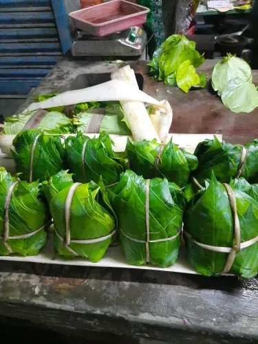 Fresh betel leaf bundles ready for delivery